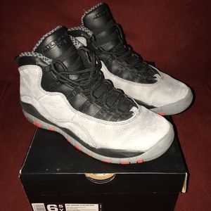 Air Jordan 10’s